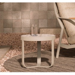 Side Table Αλουμινίου Κρεμ με Πλάκα από Πυριτική Πέτρα.