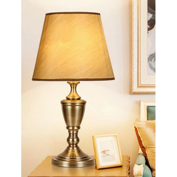 Μεταλλικ΄η Brass Λάμπα