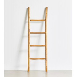 ΣΚΑΛΑ ΑΠΟ ΞΥΛΟ TEAK